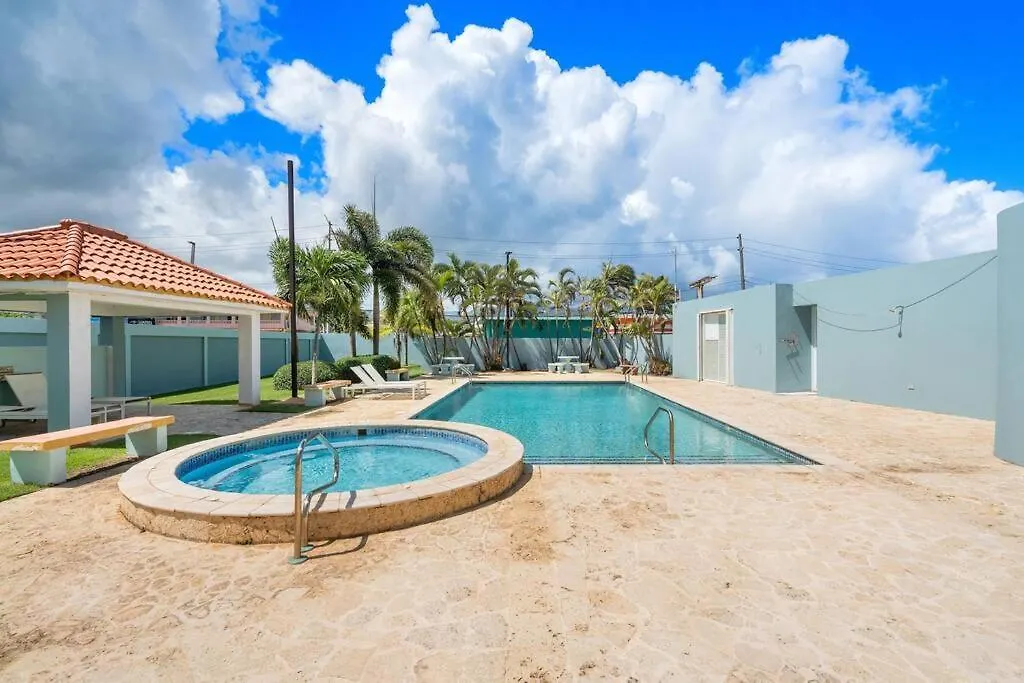 Splash & Sand Suites Tower 705 Luquillo Apartment