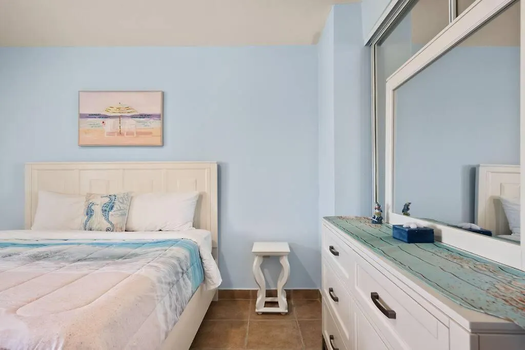 Splash & Sand Suites Tower 705 Luquillo Apartment